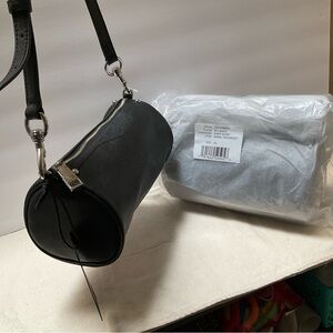 Rebecca Minkoff Barrel NWT Round BLACK LEATHER mini duffel Cylinder Crossbody